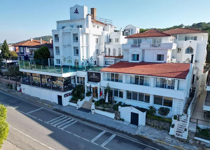 Çamlık 87 Hotel Ayvalık